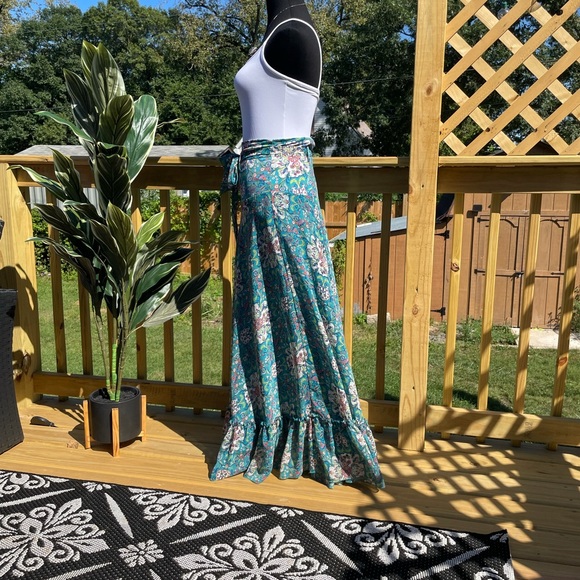 Boho SKIRT by  BISOU BISOU wrap around belt sz M Like New - Picture 6 of 14